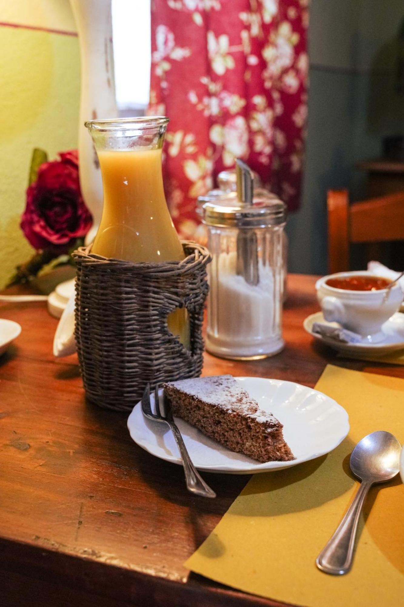 La Curandera Bed & Breakfast Rosta Dış mekan fotoğraf